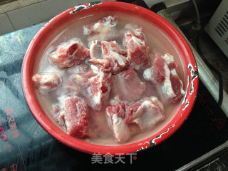 Pork Ribs and Spring Vegetable Claypot recipe