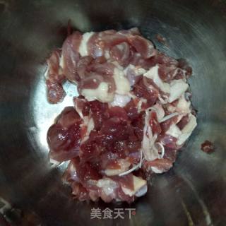 Stir-fried Duck Leg with Sauce recipe