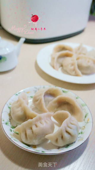 Pork and King Pleurotus Dumplings recipe