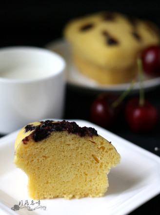 Dried Fruit Steamed Cake