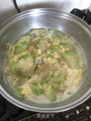 Loofah and Lean Meat Egg Soup recipe