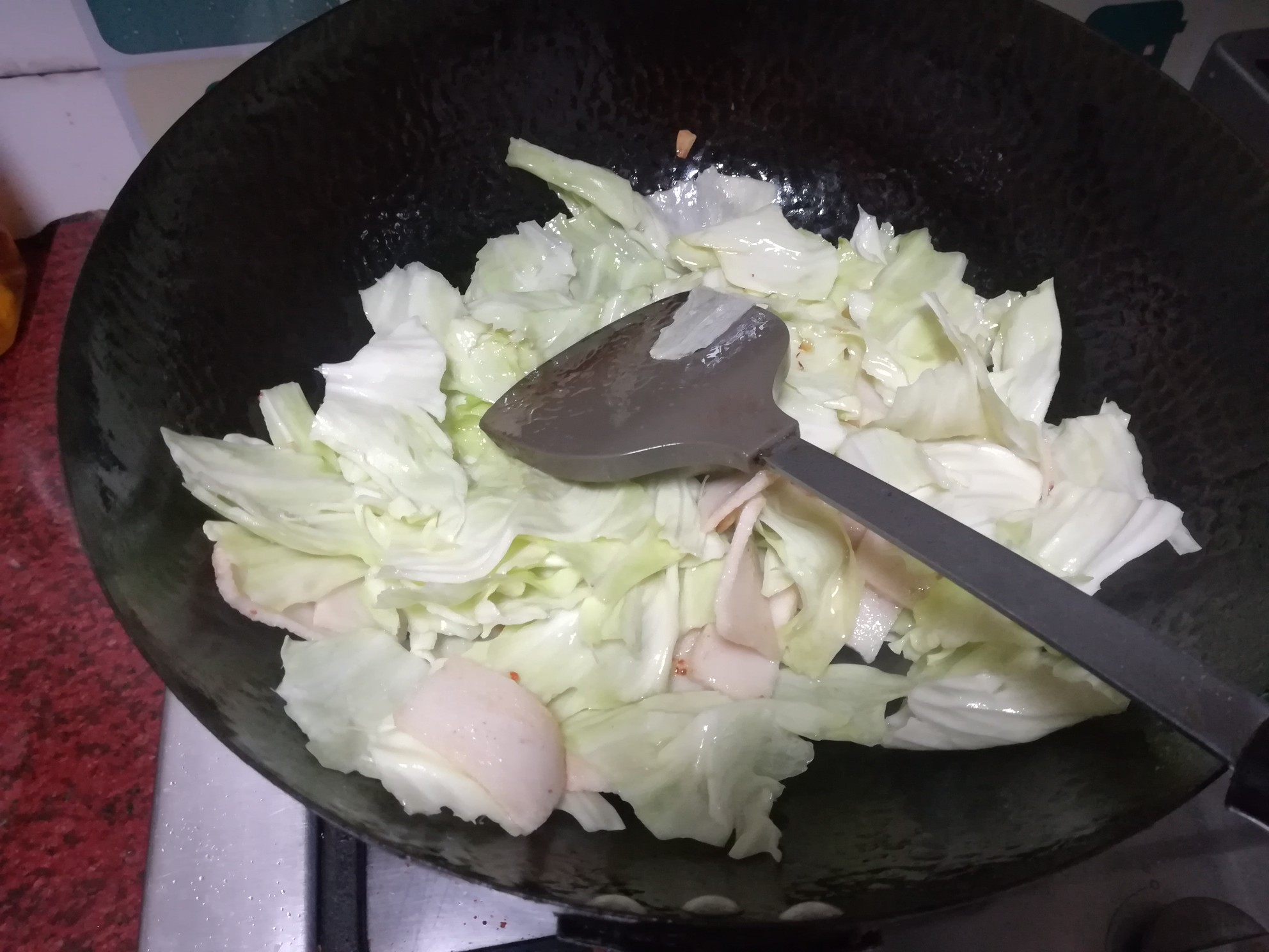Fried Cabbage with Fish Tofu recipe