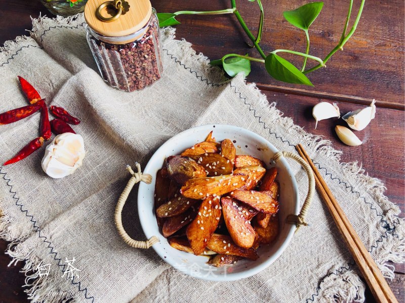 A Home-cooked Dish that is More Delicious Than Meat, Stewed in Oil recipe