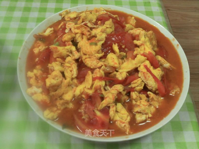 Scrambled Eggs with Tomatoes recipe