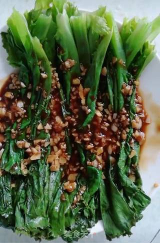 Lettuce with Garlic Oyster Sauce recipe