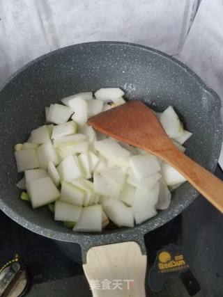 Stir-fried Winter Melon with Soy Sauce recipe