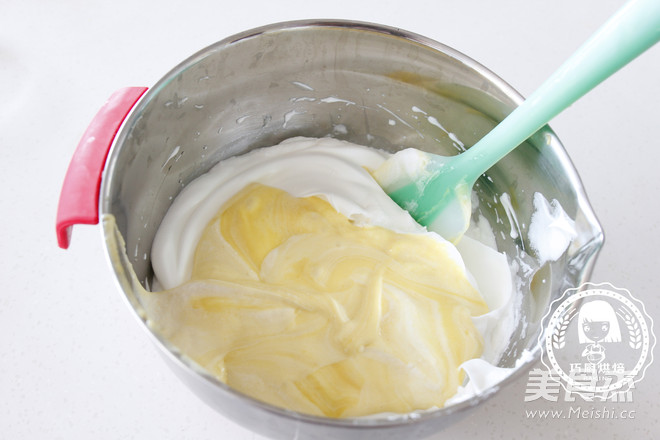 Two-color Cake Roll recipe