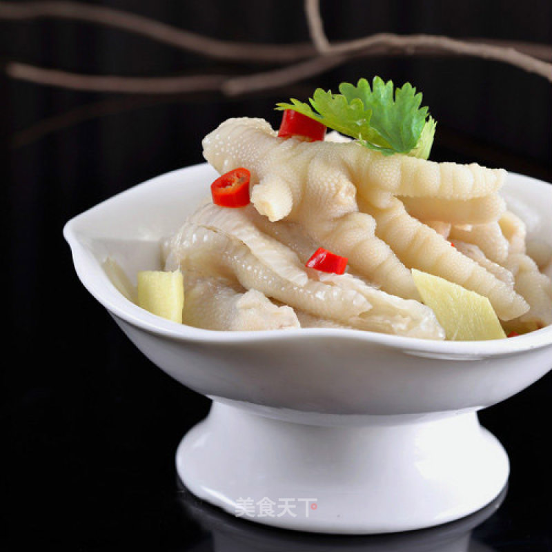 Delicious Pickled Chicken Feet recipe