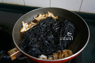 Seafood Pasta with Cuttlefish Sauce recipe