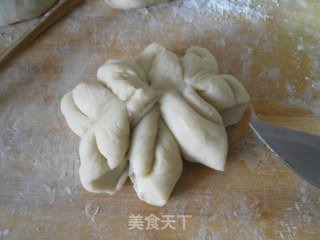Chrysanthemum Bread recipe