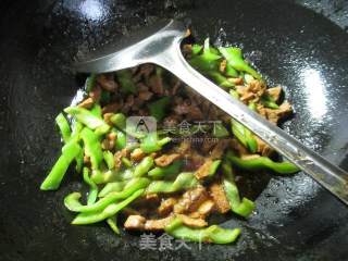 Fried Noodles with Hot Pepper Pork and Cauliflower recipe