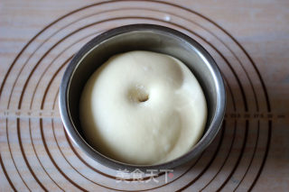 Meat Floss Meal Buns---bread that Makes Baby Appetite recipe