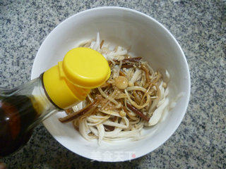 Golden Needle Mushroom Mixed with King Pleurotus recipe