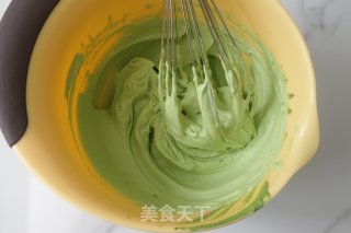 Matcha Cream Cake Roll recipe