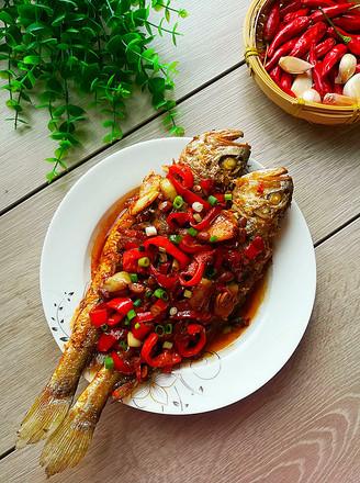 Braised Yellow Croaker with Bean Sauce