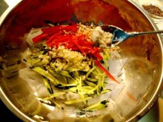 A Cool and Refreshing Side Dish "homemade Spicy Vermicelli" recipe