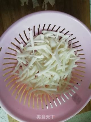 Vegetarian Stir-fried Cabbage Shreds recipe