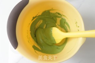 Matcha Cream Cake Roll recipe