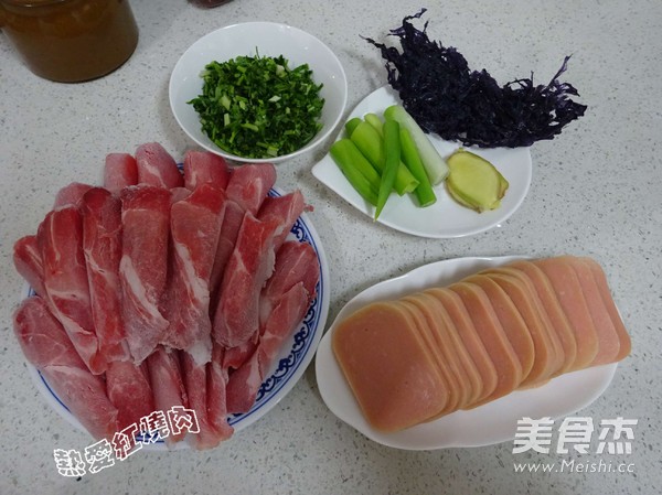 Mushroom Hot Pot in Thick Soup recipe