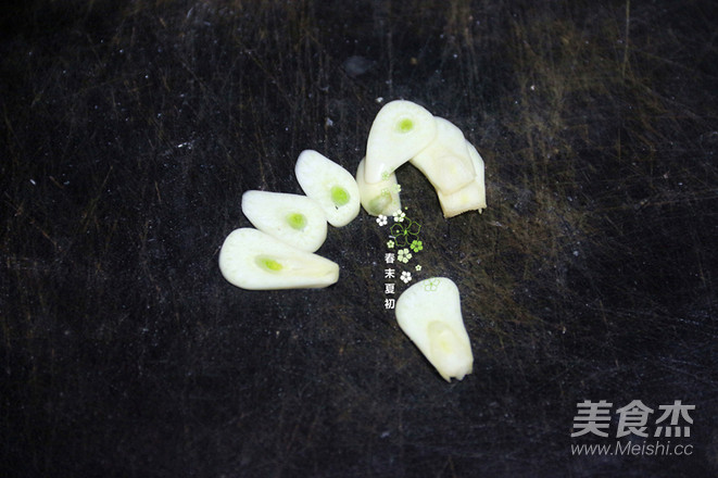 Cold and Spicy Lotus Root Slices recipe