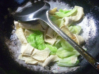 Stir-fried Cabbage with Shacha Sauce and Bean Knot recipe