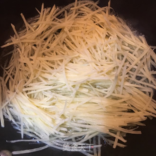 Hot and Sour Potato Shreds recipe