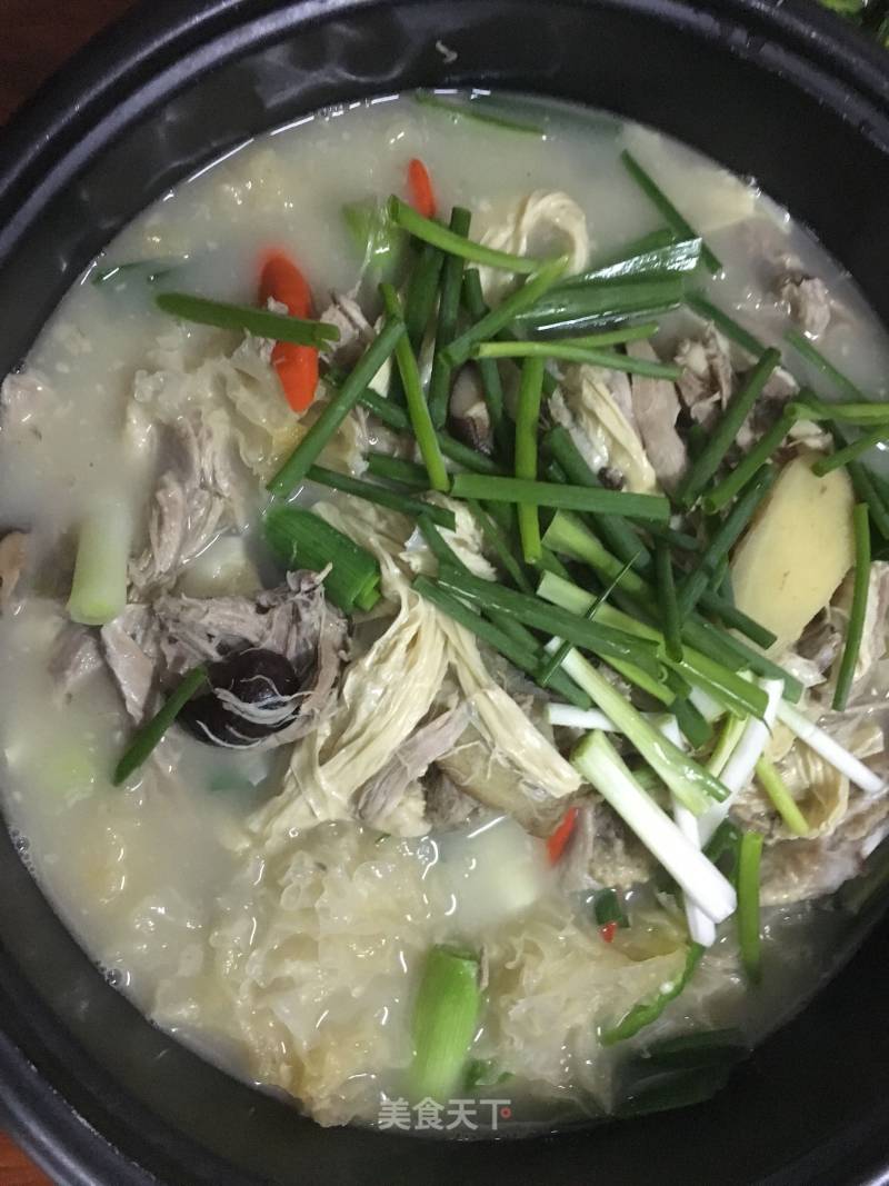 Duck Soup with Yuba and White Fungus recipe