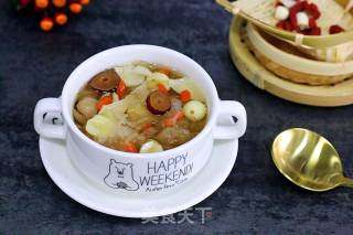 Tremella, Lotus Seed and Lily Soup recipe