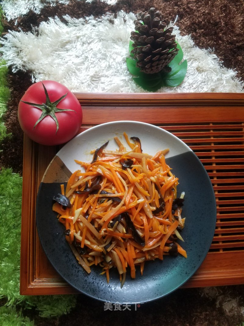 Vegetarian Stir-fried Three Silk recipe