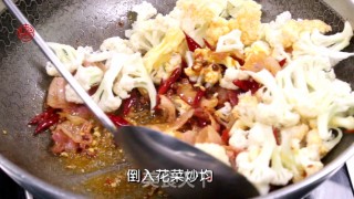 #trust之美# Spicy and Delicious [hand-torn Cauliflower] recipe