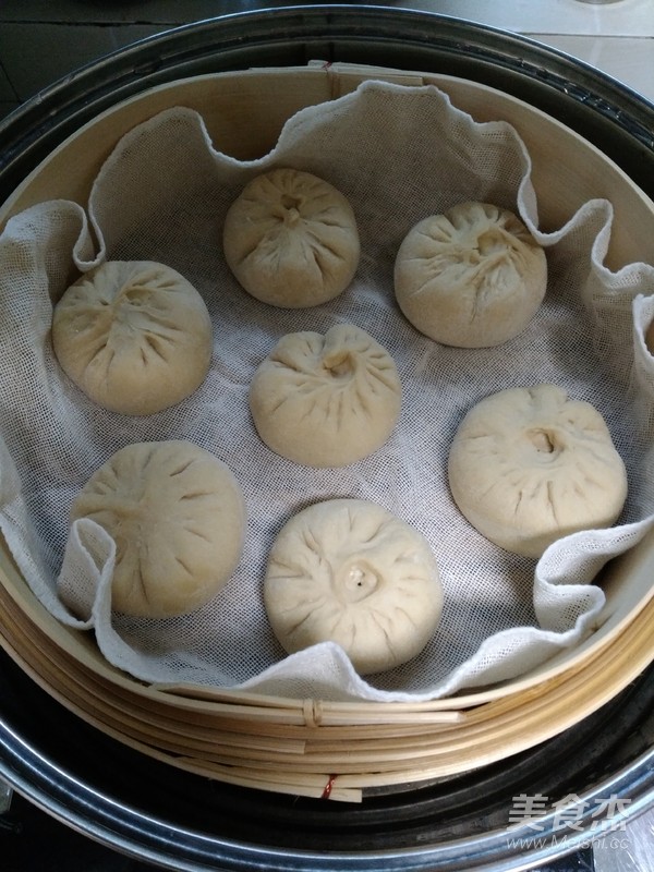 Sophora Japonica Pork Buns recipe