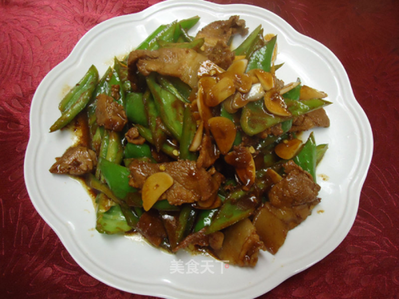 Fried Pork with Chili recipe