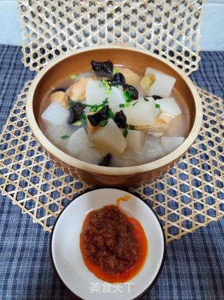 Fish Tofu and White Radish in Clay Pot recipe