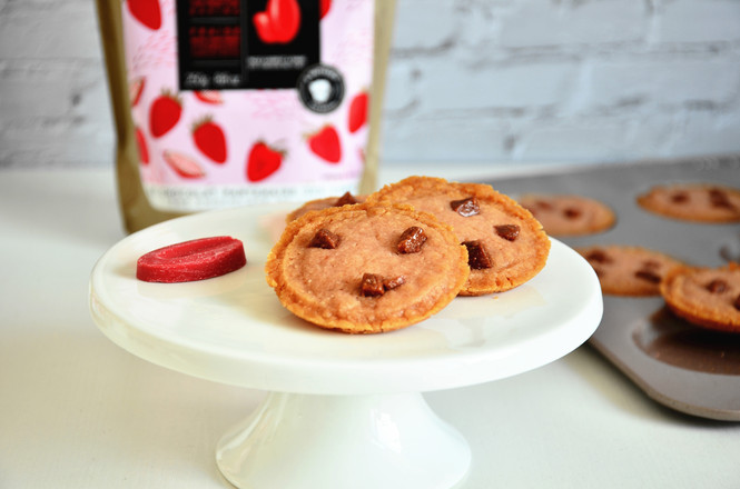 Strawberry Chocolate Fun Toto Biscuits recipe