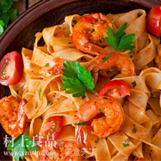 Noodles with Shrimp and Vegetable Spicy Sauce recipe