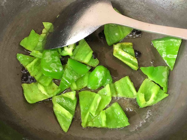 Stir-fried Pork with Hot Pepper recipe