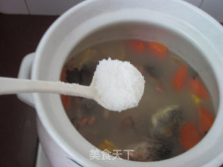Carrot Corn Peanut Crucian Carp Soup recipe