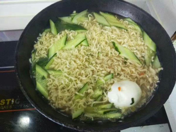 Simple Instant Noodles recipe