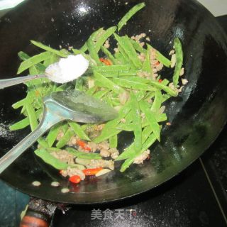 Stir-fried String Beans recipe