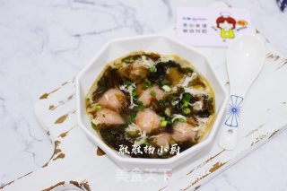 Shrimp and Seaweed Hibiscus Soup recipe