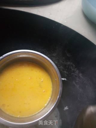 Steamed Eggs with Lard recipe