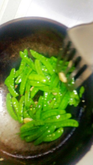 Three Color Snow Peas recipe