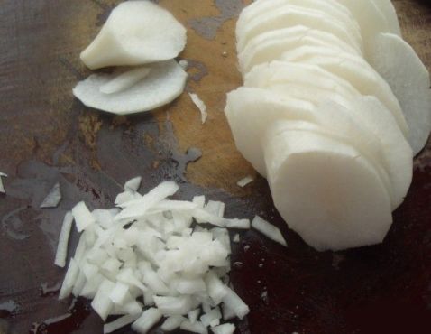 Egg Skin Seafood Bun recipe