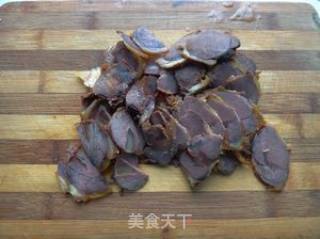 Beef Slices Mixed with Onion recipe