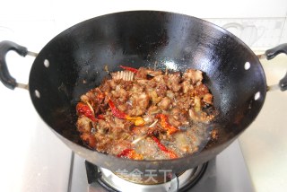 New Year Food Sharing (2) Sichuan Classic Delicacy that Can’t be Fattened-[spicy Dry Stir-fried Rabbit Ding] recipe