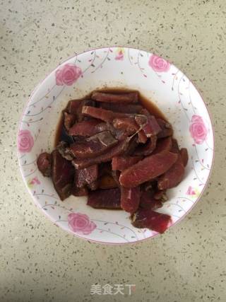 Beef with Lettuce and Black Pepper recipe