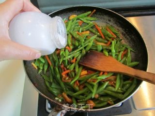 Stir-fried Sword Bean Shreds recipe