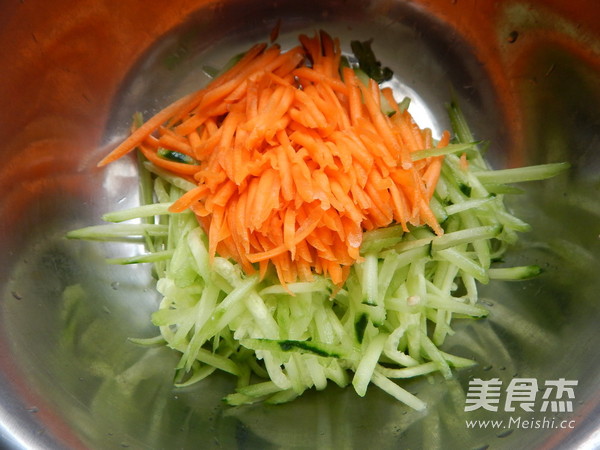 Cold Rice Noodles recipe