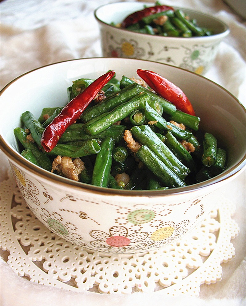 [dry Stir-fried Long Beans] recipe