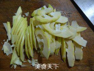 Stir-fried Noodles with Cabbage Egg and Bamboo Shoots recipe